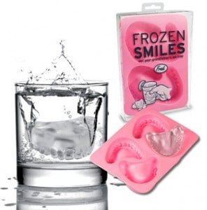 Bac à glaçons design : Frozen Smile by Design Fred Bac à glaçons design : Frozen Smile by Design Fred