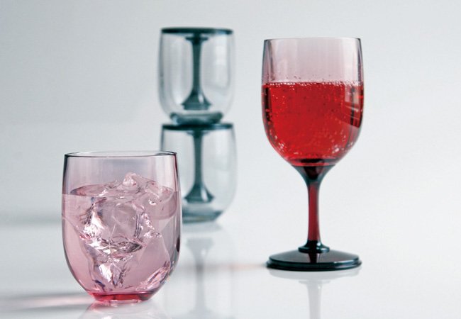 Le verre à vin et verre à eau 2 Way Cup by Takuya Hoshiki