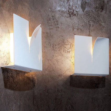 L'applique design Crack by Raul Girotto