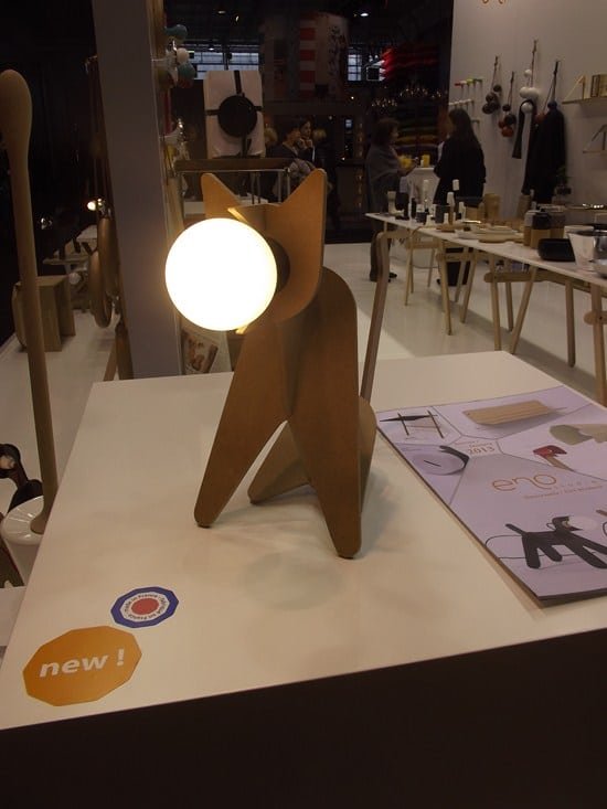  lampe chat Eno