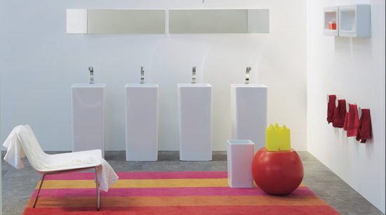 Une salle de bain design grâce aux vasques 