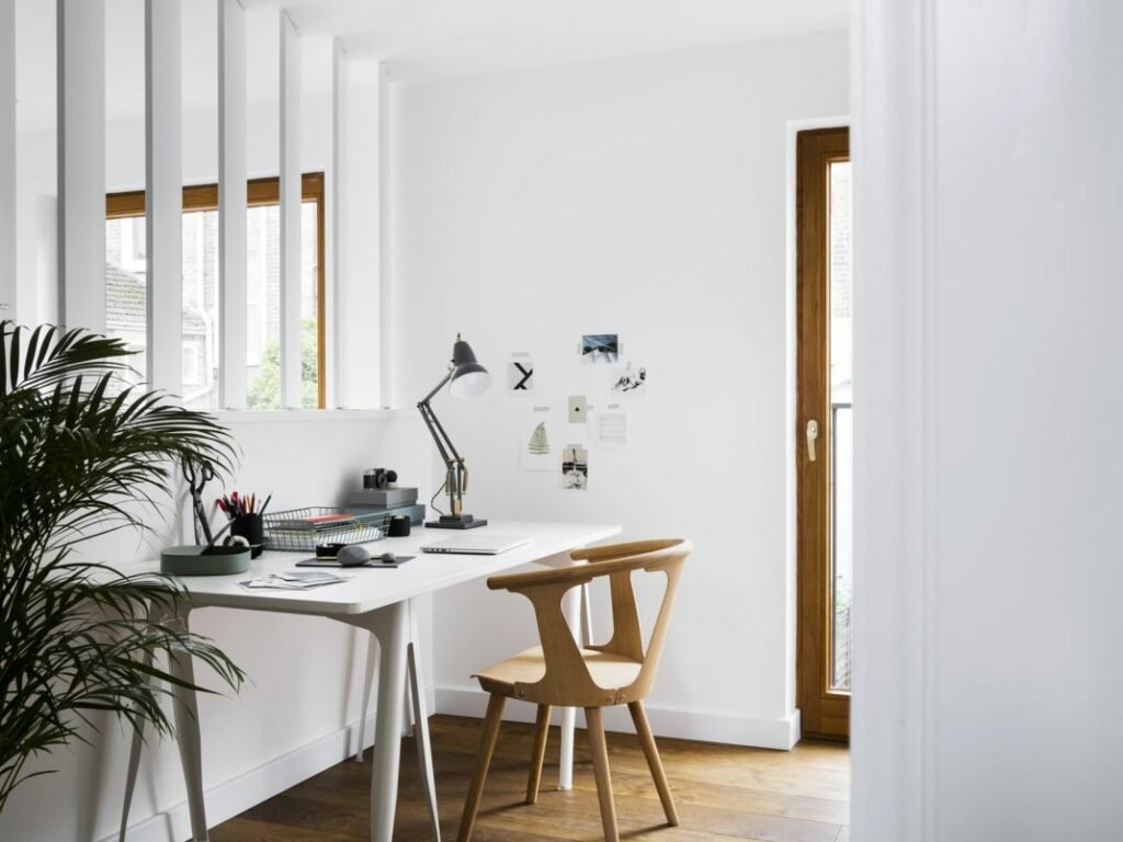 Amos Goldreich Architecture rénove une maison familiale londonienne