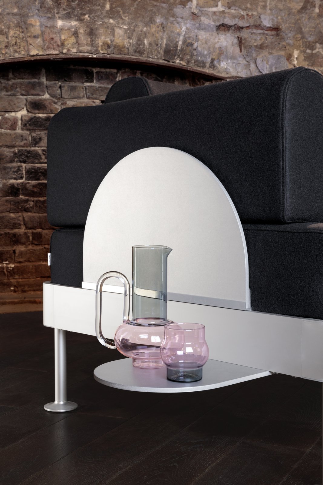 Tom Dixon et IKEA présentent la collection DELAKTIG 