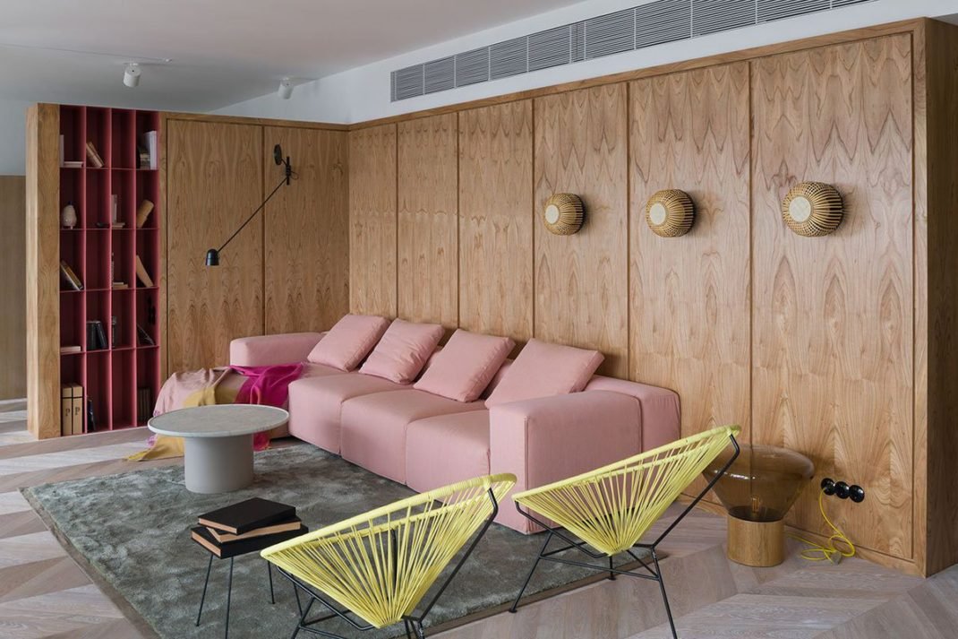 Olha Wood imagine un espace ouvert