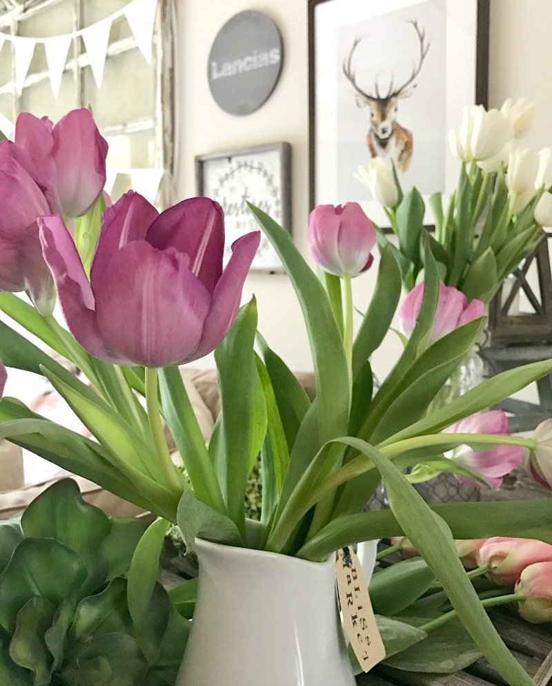 N'oubliez pas les fausses fleurs