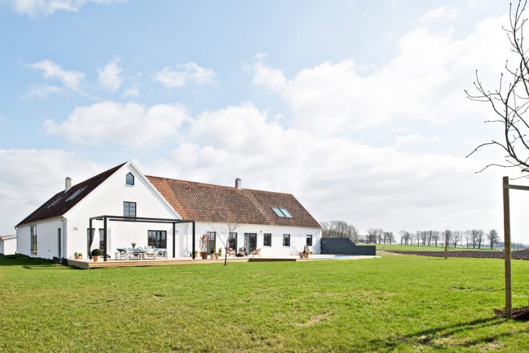 14 mois de rénovation de cette maison historique Suédoise