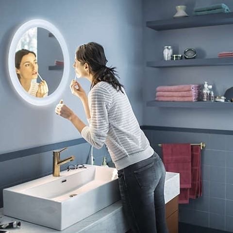 Philips Hue Adore Mirror miroir connecté