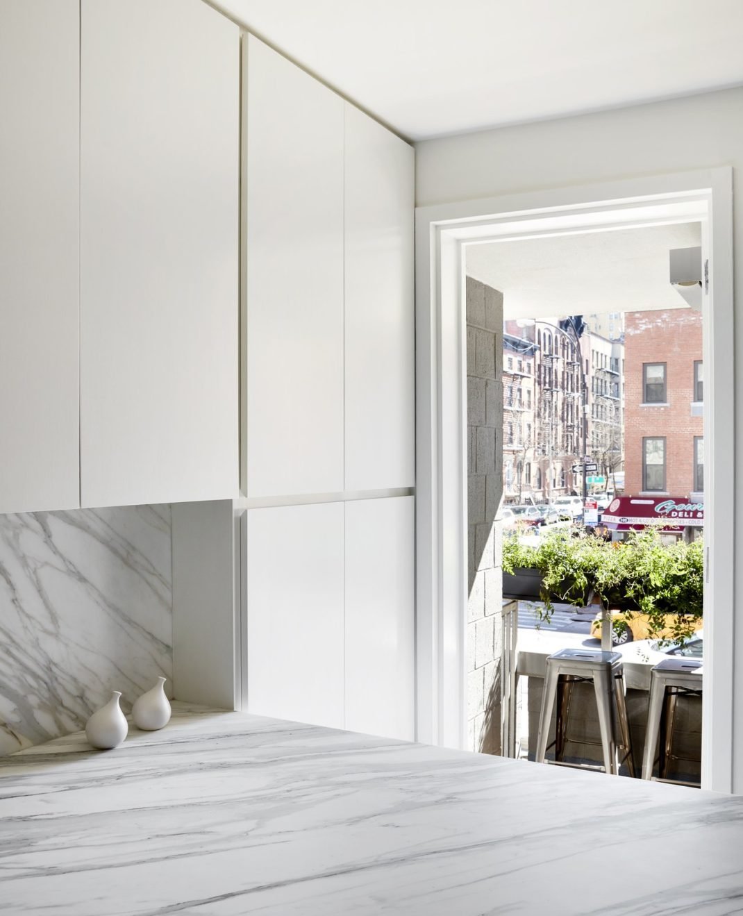 Stadt Architecture transforme un studio en un luxueux appartement