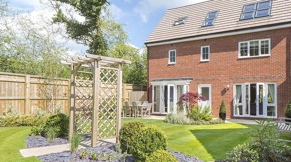 Quelle clôture choisir pour sécuriser votre jardin clôtures brise-vue