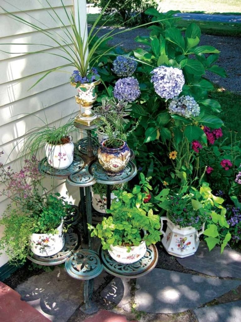 Décorer un jardin avec des antiquités pleines d'originalité 2