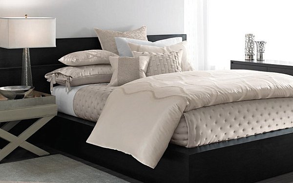 Décorer votre maison avec des meubles laqués luxueux chambre 
