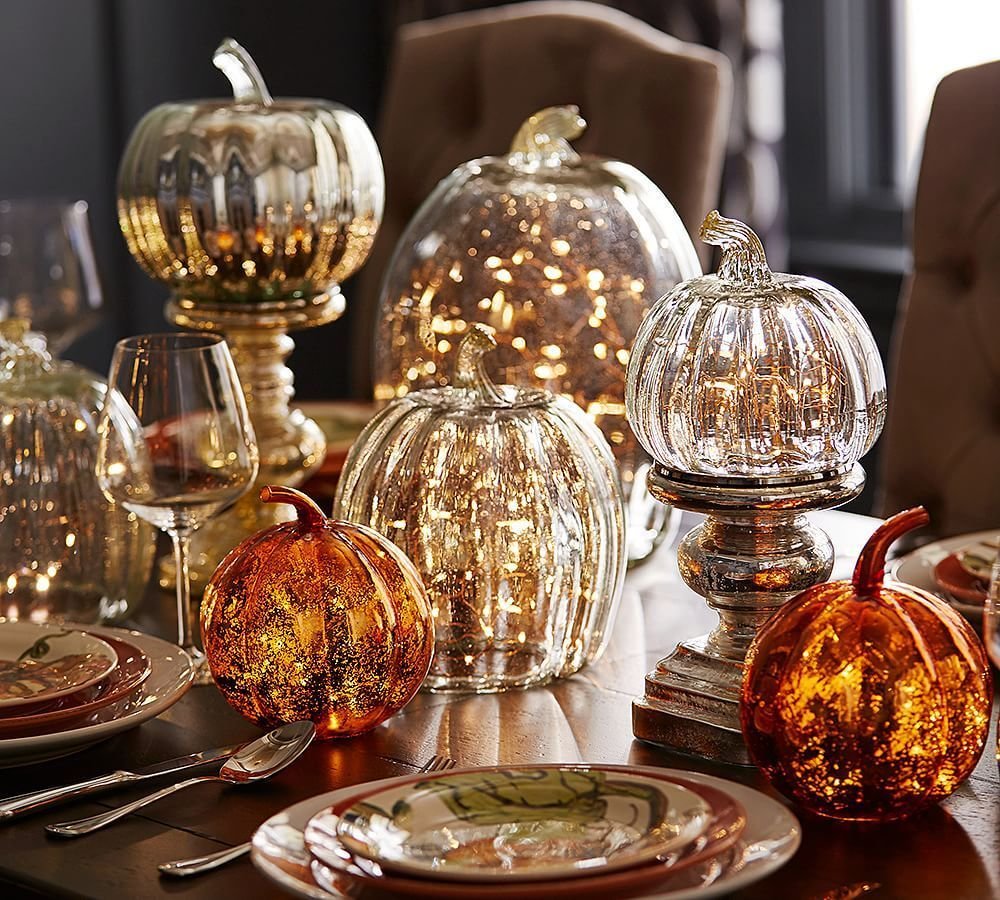 De citrouilles décoratives en verre