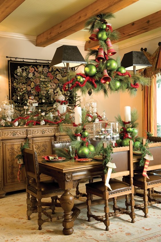 De grandes décorations de Noël