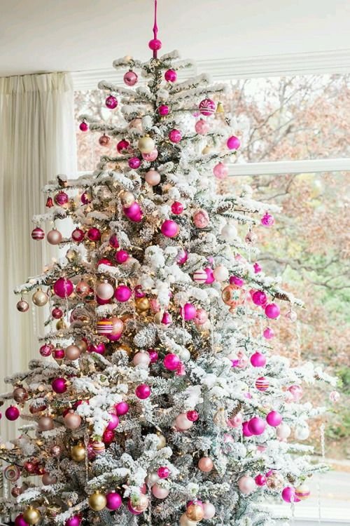 couleurs de Noël 2020 rose