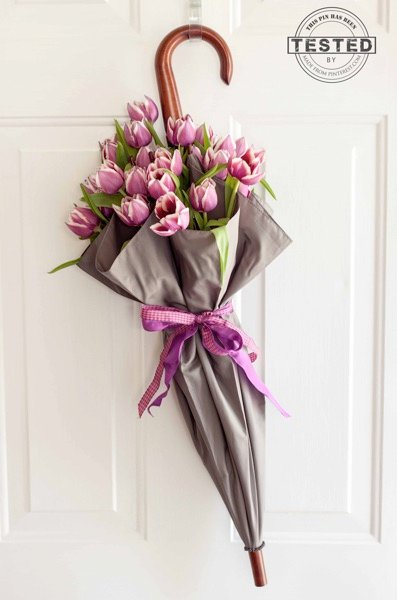 Des idées de décorations florales pour l'été avec de petits objets