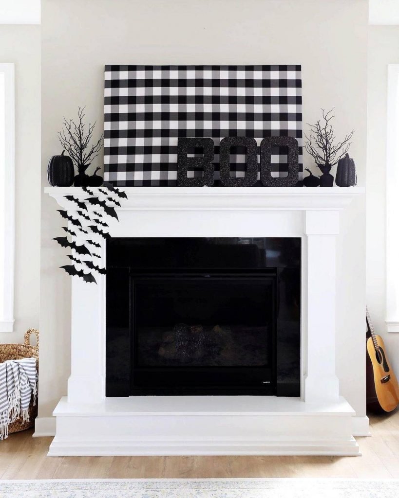 Des décorations d'Halloween subtiles noir et blanc