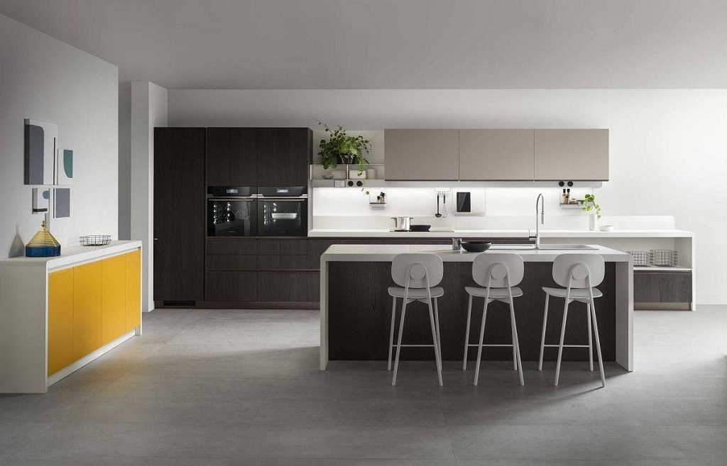 Des cuisines contemporaines Dandy Plus avec le charme italien