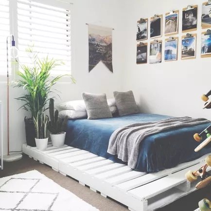 Comment faire un lit large avec des palettes en bois