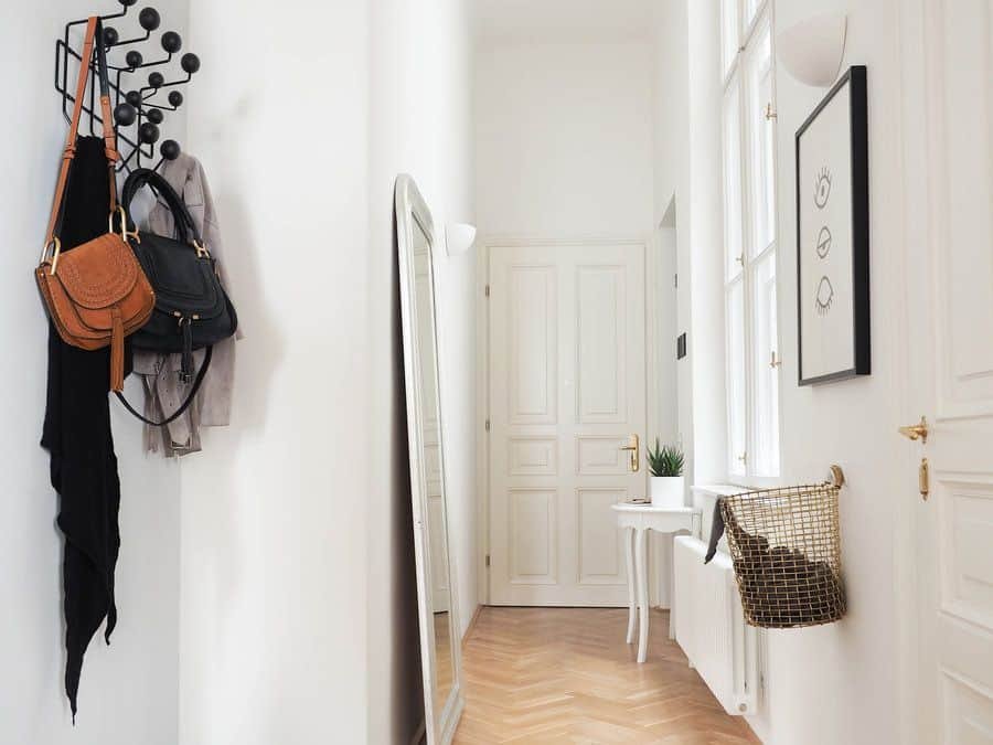 Conseils pour peindre un couloir et le décorer
