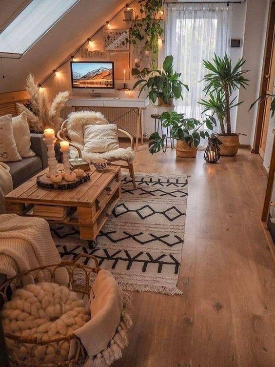 Incorporez des textures et des motifs terreux à votre décoration d'intérieur pour l'été