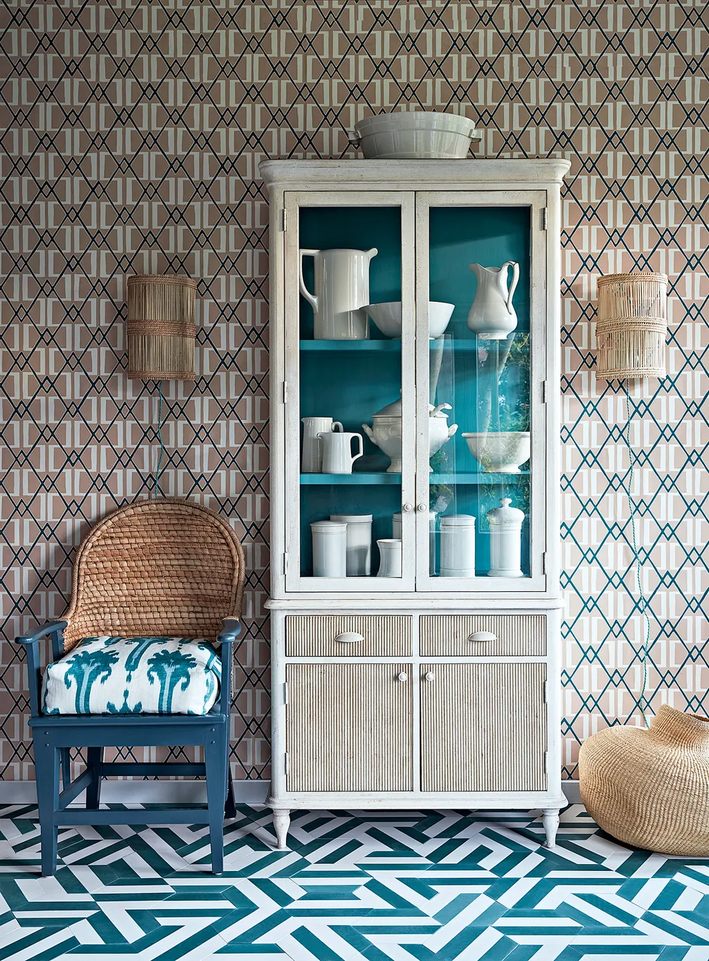 De la peinture bleu sarcelle pour ses meubles De la peinture bleu sarcelle pour ses meubles